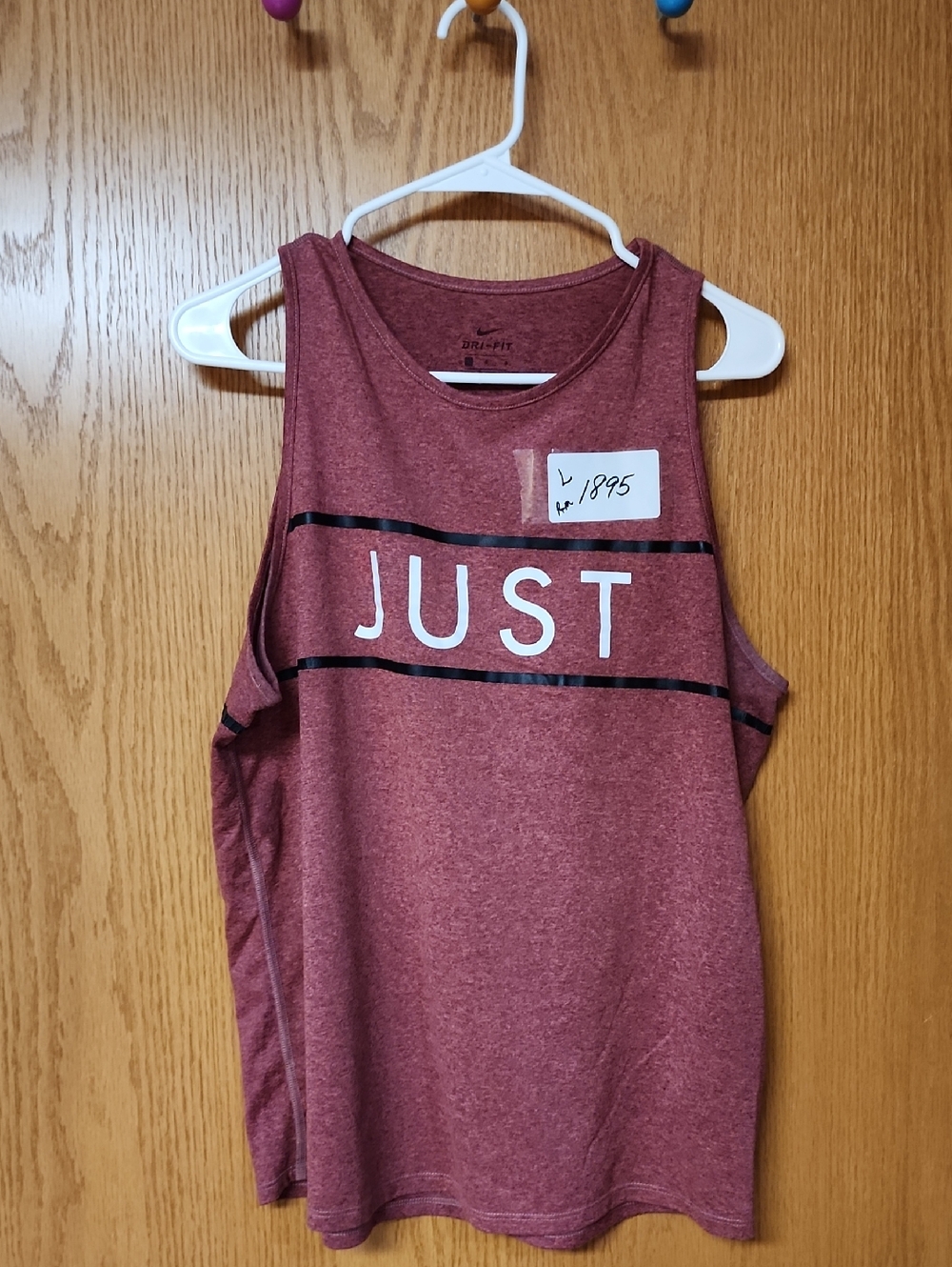 Nike JUST Do It Graphic Tank Top - Maroon womens L number 1895